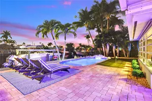 200 SE 3rd St, Pompano Beach, FL 33060 - Photo 1