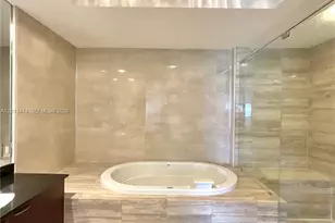 16001 Collins Ave, Sunny Isles Beach, FL 33160 - Photo 20