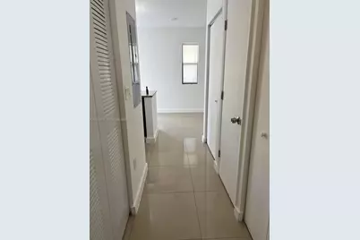 423 E 27th St #101, Hialeah, FL 33013 - Photo 12