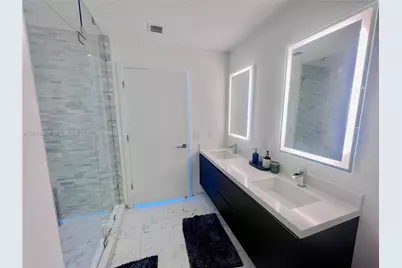 851 NE 1st Ave #2900, Miami, FL 33132 - Photo 26