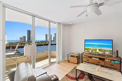 3600 Mystic Pointe Dr #1616, Aventura, FL 33180 - Photo 4