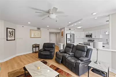 3600 Mystic Pointe Dr #1616, Aventura, FL 33180 - Photo 10