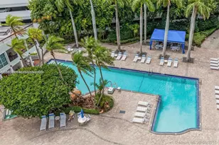 3600 Mystic Pointe Dr, Aventura, FL 33180 - Photo 40