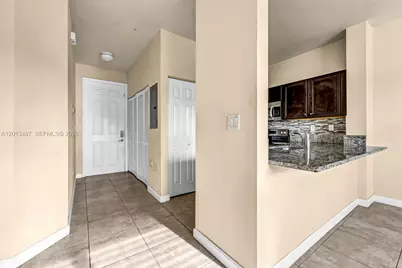 134 SE 28th Ter #20, Homestead, FL 33033 - Photo 6