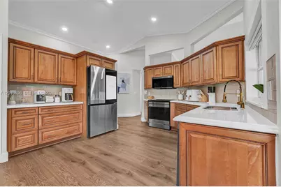 4133 NW 81st Ter, Coral Springs, FL 33065 - Photo 6