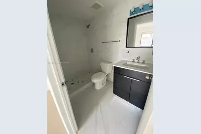 423 E 27th St #102, Hialeah, FL 33013 - Photo 14