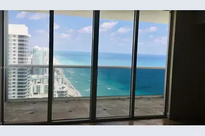 [Address not provided], Hallandale Beach, FL 33009 - Photo 4