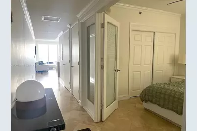 [Address not provided], Hallandale Beach, FL 33009 - Photo 24