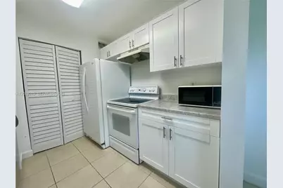 4044 NW 87th Ave #4044, Sunrise, FL 33351 - Photo 4