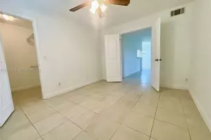 4044 NW 87th Ave, Sunrise, FL 33351 - Photo 10