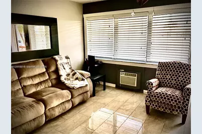 900 SW 11th Ave #17C, Hallandale Beach, FL 33009 - Photo 10