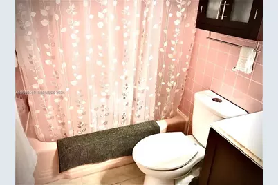 900 SW 11th Ave #17C, Hallandale Beach, FL 33009 - Photo 4