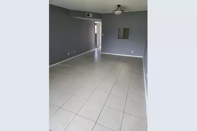 8040 N Colony Cir N #107, Tamarac, FL 33321 - Photo 4