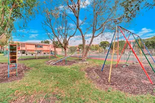 9420 W Flagler St, Miami, FL 33174 - Photo 18