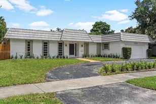 3721 N 55th Ave, Hollywood, FL 33021 - Photo 4