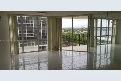 1901 Brickell Ave #B906, Miami, FL 33129 - Photo 4