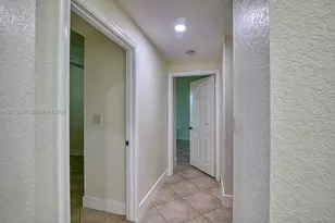 18743 SW 27th St, Miramar, FL 33029 - Photo 10