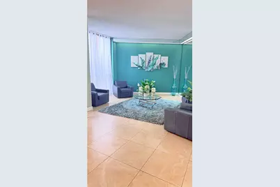 900 Saint Charles Pl #520, Pembroke Pines, FL 33026 - Photo 2