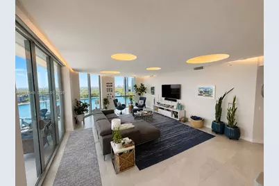 17111 Biscayne Blvd #1610, North Miami Beach, FL 33160 - Photo 2