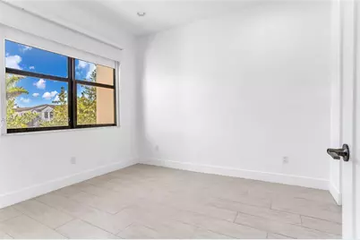 20919 NW 1st Dr, Pembroke Pines, FL 33029 - Photo 32