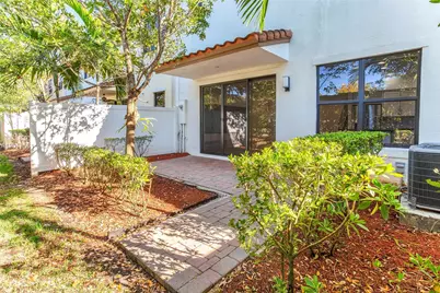 20919 NW 1st Dr, Pembroke Pines, FL 33029 - Photo 40