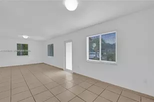 2747 SW 17th St, Miami, FL 33145 - Photo 4