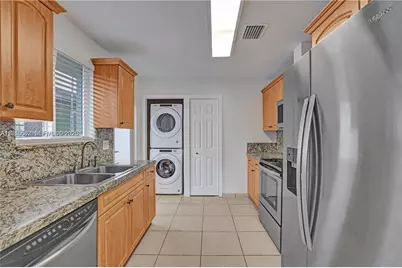 2747 SW 17th St #0, Miami, FL 33145 - Photo 6