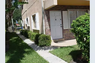 2665 Middle River Dr #1, Fort Lauderdale, FL 33306 - Photo 2