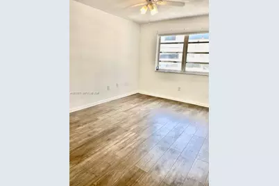 517 Menendez Ave #-, Coral Gables, FL 33146 - Photo 18