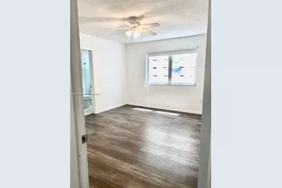 517 Menendez Ave #-, Coral Gables, FL 33146 - Photo 16