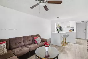 5501 Lakeside Dr, Margate, FL 33063 - Photo 10