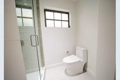 1550 S Greenway Dr, Coral Gables, FL 33134 - Photo 28