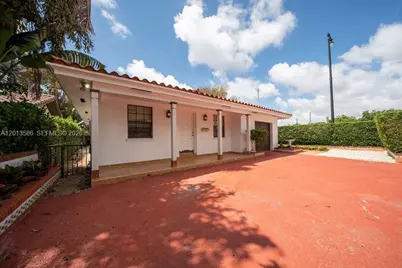1550 S Greenway Dr, Coral Gables, FL 33134 - Photo 60