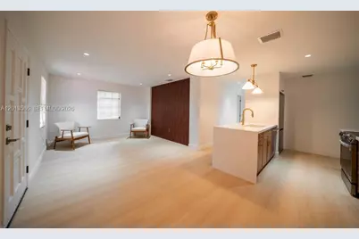 1550 S Greenway Dr, Coral Gables, FL 33134 - Photo 2