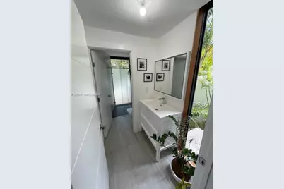 3026 Day Ave #3026, Miami, FL 33133 - Photo 18