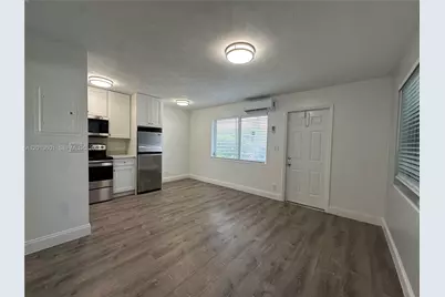 4246 Seagrape Dr #1, Lauderdale by the Sea, FL 33308 - Photo 4