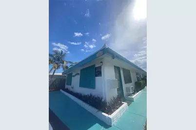 4246 Seagrape Dr #1, Lauderdale by the Sea, FL 33308 - Photo 22