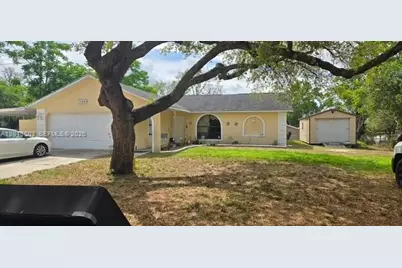 7198 Maple Dr, Spring Hill, FL 34607 - Photo 1