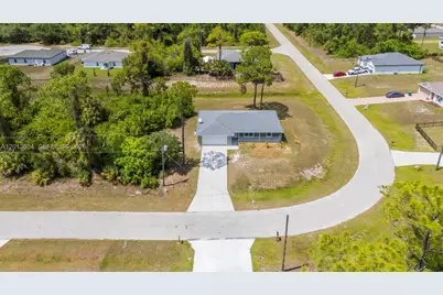 6069 S Moss Cir, Labelle, FL 33935 - Photo 32