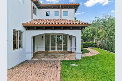 16763 NW 77th Path, Miami Lakes, FL 33016 - Photo 40