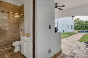 16763 NW 77th Path, Miami Lakes, FL 33016 - Photo 52