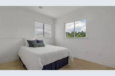 16763 NW 77th Path, Miami Lakes, FL 33016 - Photo 30