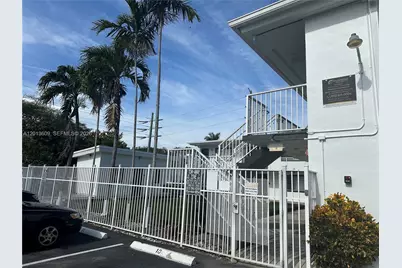 2325 Arthur St #2, Hollywood, FL 33020 - Photo 28