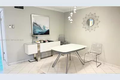 [Address not provided], Hallandale Beach, FL 33009 - Photo 4