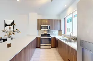 113 NE 6th St, Fort Lauderdale, FL 33304 - Photo 8