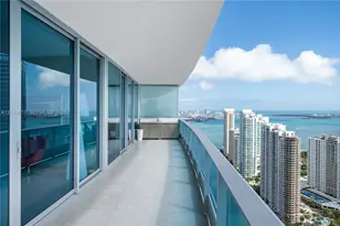 200 Biscayne Blvd Way, Miami, FL 33131 - Photo 8