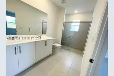 863 SE 26th Ter #0, Homestead, FL 33035 - Photo 18