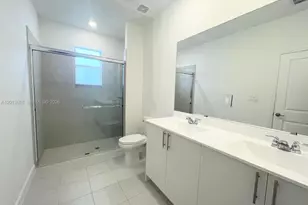 863 SE 26th Ter, Homestead, FL 33035 - Photo 12