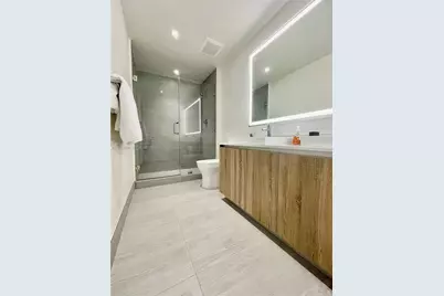 2960 NE 207th #707, Aventura, FL 33180 - Photo 6