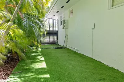 8745 SW 182nd Ter, Palmetto Bay, FL 33157 - Photo 54